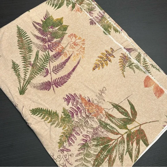 Vintage Botanical Print Fabric, 1.5 yards (F02) - Picture 1 of 4